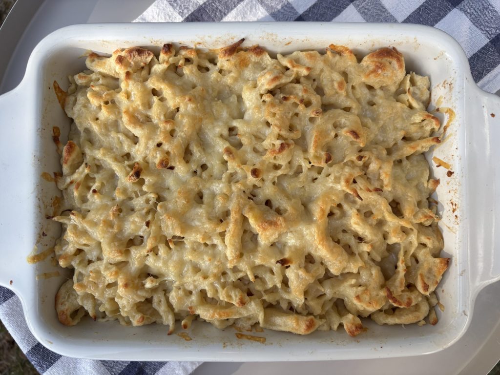 Sauerteig Spätzle mit Käse überbacken